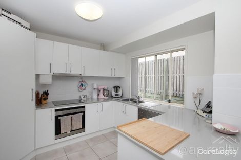 Property photo of 42 Currawong Street Deebing Heights QLD 4306