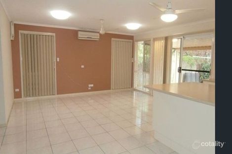 Property photo of 16 Mattes Place Meadowbrook QLD 4131