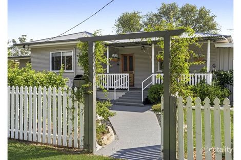 Property photo of 1 Jones Street Crows Nest QLD 4355