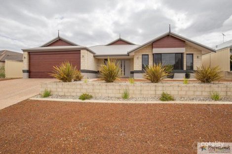 7 Wagtail Way, Collie, WA 6225