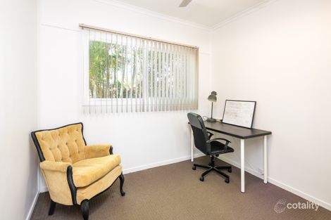 Property photo of 30 Coombabah Road Biggera Waters QLD 4216