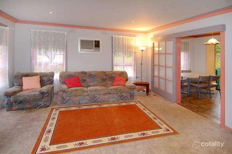 Property photo of 34 Narbethong Drive Greensborough VIC 3088