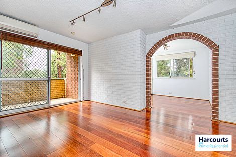 Property photo of 1/30 Trinculo Place Queanbeyan East NSW 2620
