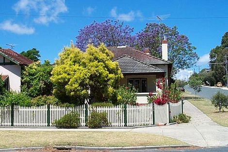 92 Egina St, Mount Hawthorn, WA 6016