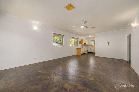 Property photo of 15 Pine Avenue West Gladstone QLD 4680