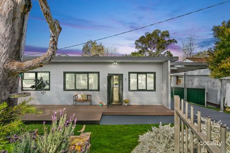 5 Swan St, Kanwal, NSW 2259