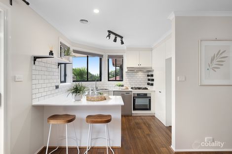 Property photo of 33 Warrumbul Street Ngunnawal ACT 2913