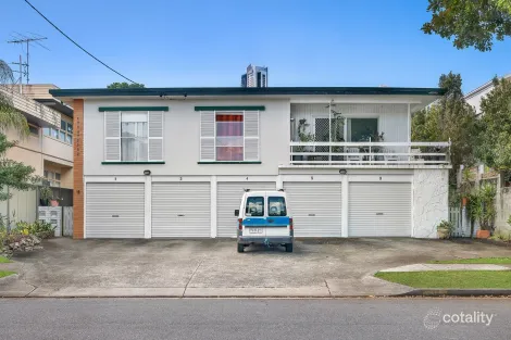 2/19 Sunset Bvd, Surfers Paradise, QLD 4217