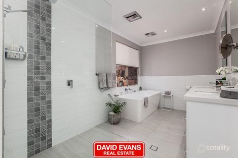 Property photo of 2 Blyth Close Warnbro WA 6169