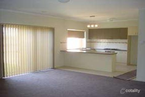 Property photo of 72 Majestic Boulevard Cranbourne VIC 3977