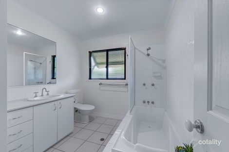 Property photo of 8/16 Beach Road Cannonvale QLD 4802