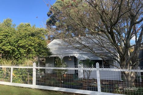 Property photo of 15 Christian Street Mount Macedon VIC 3441