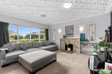 Property photo of 18 Porter Road Balwyn VIC 3103