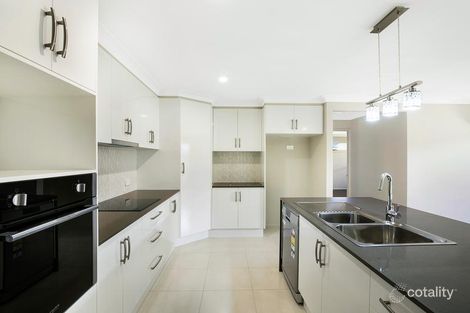 Property photo of 18 Entabeni Drive Kearneys Spring QLD 4350