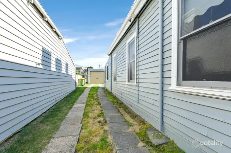 Property photo of 22 Wittenoom Street Bunbury WA 6230