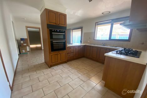 Property photo of 2 Madison Drive Hoppers Crossing VIC 3029