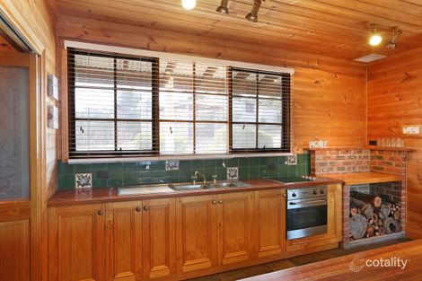 Property photo of 195 De Motts Road Anakie VIC 3213