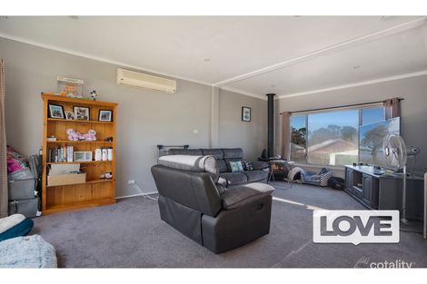 Property photo of 20 Teralba Road West Wallsend NSW 2286