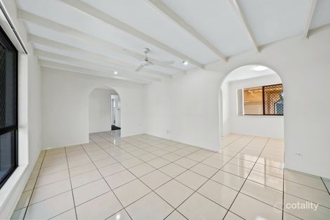 Property photo of 2 Jilbard Drive Springwood QLD 4127