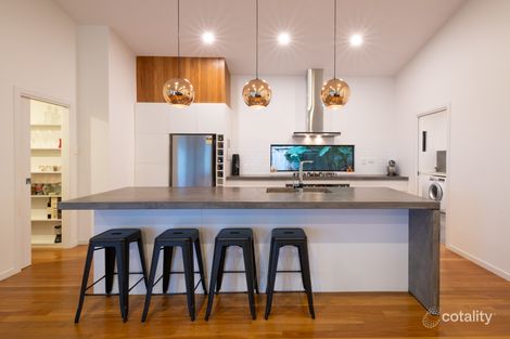 Property photo of 5 Raddle Court Cannonvale QLD 4802