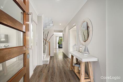 Property photo of 25 Huntly Place Redland Bay QLD 4165