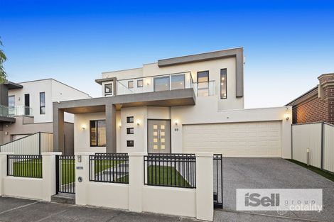 Property photo of 60 Lake View Boulevard Keysborough VIC 3173