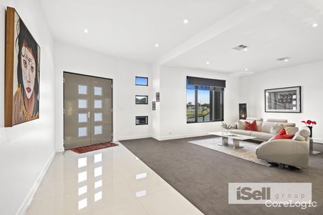 Property photo of 60 Lake View Boulevard Keysborough VIC 3173