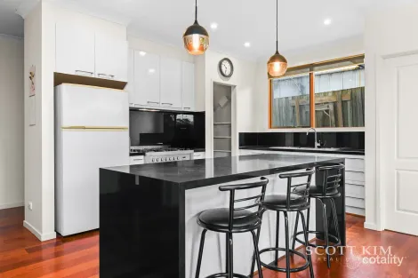 Property photo of 2/48 Torroodun Street Mount Waverley VIC 3149