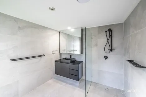 Property photo of 47 Constellation Crescent Bridgeman Downs QLD 4035