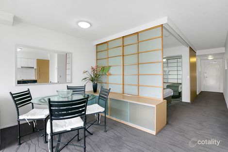 Property photo of 63/15 Goodwin Street Kangaroo Point QLD 4169