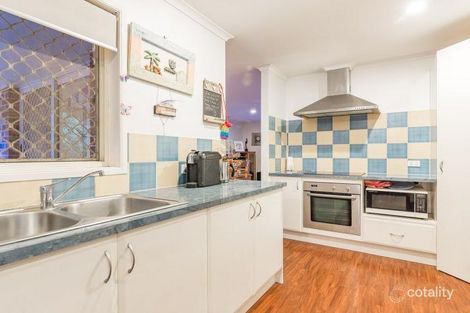 Property photo of 5 Borger Place Edens Landing QLD 4207