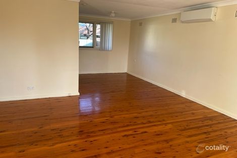 Property photo of 20 Niland Crescent Blackett NSW 2770