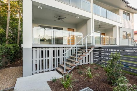 2/20 Houthem St, Camp Hill, QLD 4152