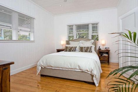 Property photo of 25 Sixth Avenue Kedron QLD 4031