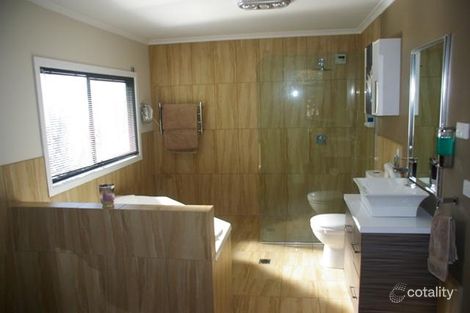 Property photo of 121-123 Audley Street Narrandera NSW 2700