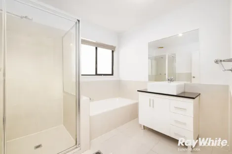 Property photo of 196 Ferguson Road Seven Hills QLD 4170