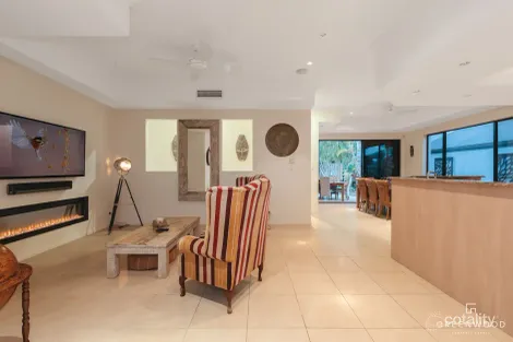 Property photo of 42 Westward Way Coomera QLD 4209
