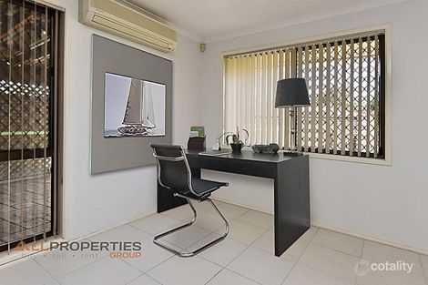 Property photo of 21 Chippeway Street Durack QLD 4077