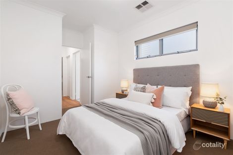Property photo of 1 Botanical Place Kardinya WA 6163