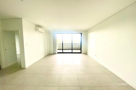 Property photo of 205/2 Laurel Street Carramar NSW 2163
