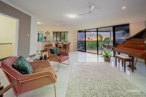 Property photo of 9 Kensington Court Castle Hill QLD 4810