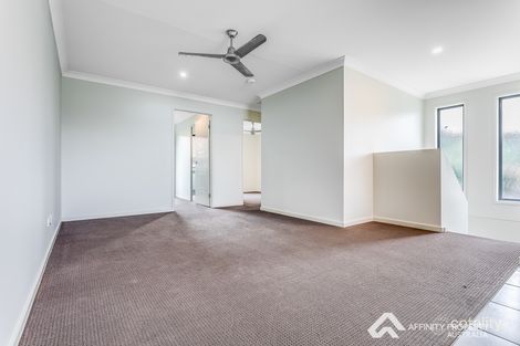 4/1 Montree Cct, Kallangur, QLD 4503