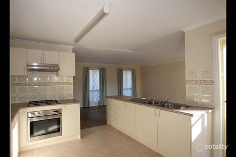 Property photo of 13 Everglade Avenue Forest Hill VIC 3131