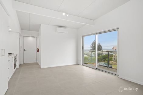 Property photo of 100 Ocean View Drive Wamberal NSW 2260