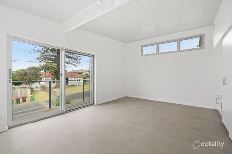 Property photo of 100 Ocean View Drive Wamberal NSW 2260