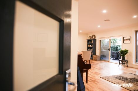 Property photo of 19 Station Road Oak Park VIC 3046
