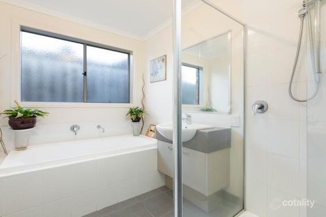 Property photo of 40 Thwaites Road Pakenham VIC 3810