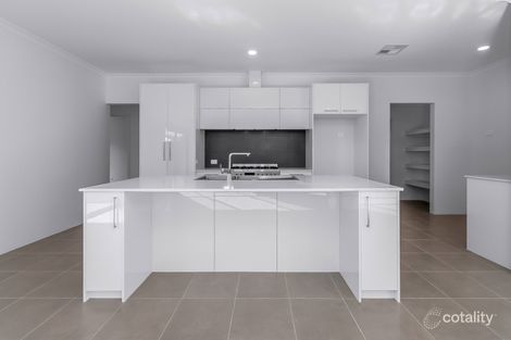 Property photo of 28 Chindwin Loop Hilbert WA 6112