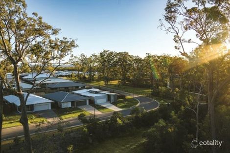 Property photo of 22 East Beaumont Road Park Ridge QLD 4125