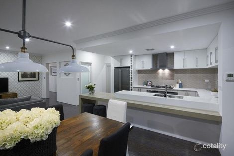 Property photo of 28 Grapple Road Whitby WA 6123